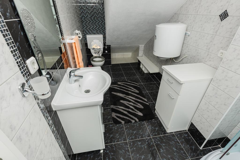 Apartment Anna Kaštela Eksteriør billede