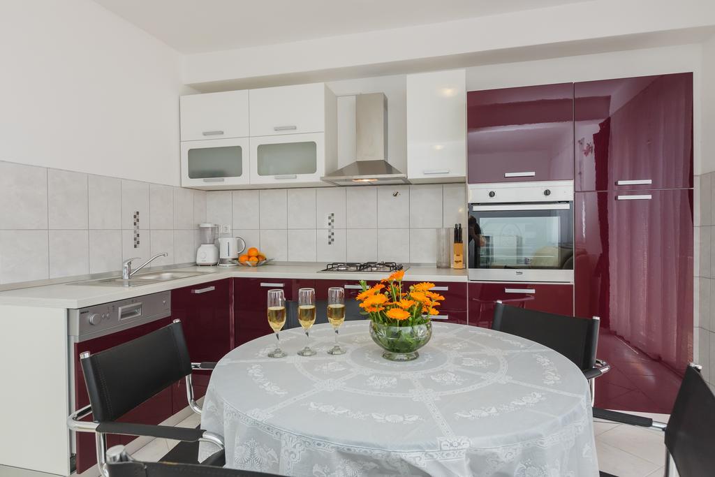 Apartment Anna Kaštela Eksteriør billede