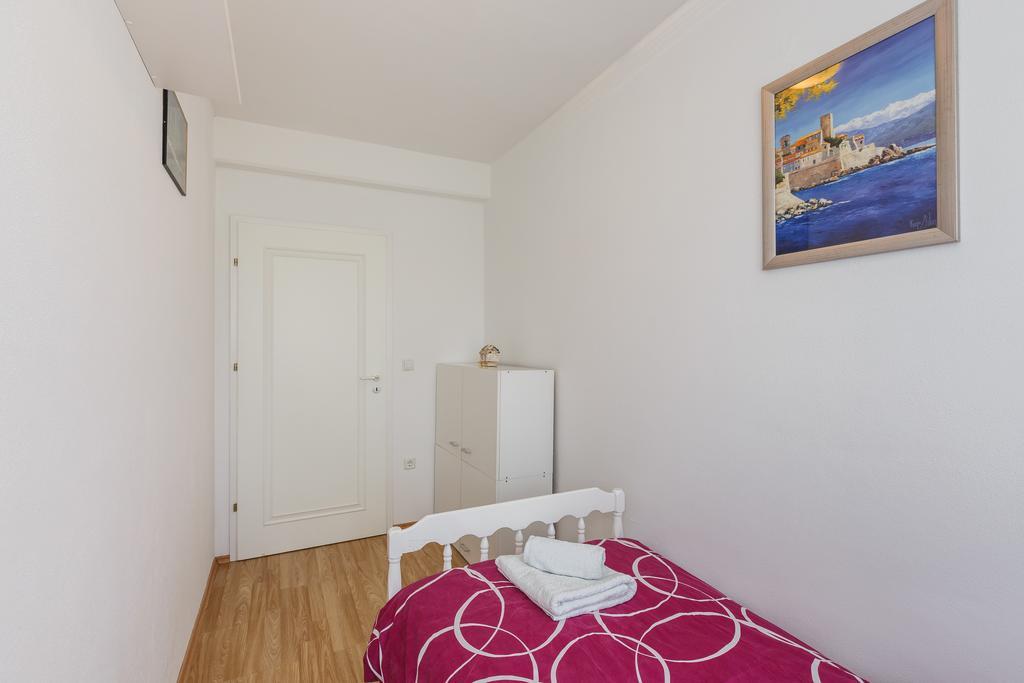 Apartment Anna Kaštela Eksteriør billede
