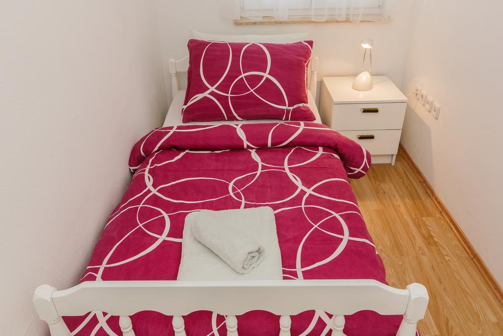 Apartment Anna Kaštela Eksteriør billede
